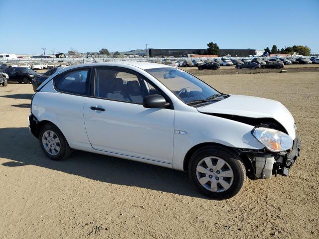 Photo 4 from auction – 2010 HYUNDAI ACCENT BLU with VIN KMHCM3AC4AU172405