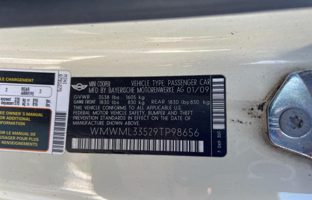 Photo 10 from auction – 2009 MINI COOPER CLU with VIN WMWML33529TP98656
