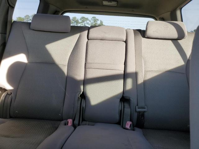 Photo 10 from auction – 2005 TOYOTA HIGHLANDER with VIN JTEDD21A050124636