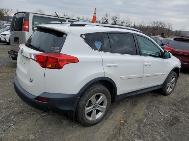Photo 3 from auction – 2015 TOYOTA RAV4 XLE with VIN 2T3RFREV5FW332700