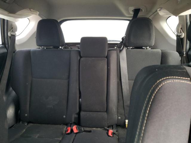 Photo 10 from auction – 2015 TOYOTA RAV4 XLE with VIN 2T3RFREV1FW280823