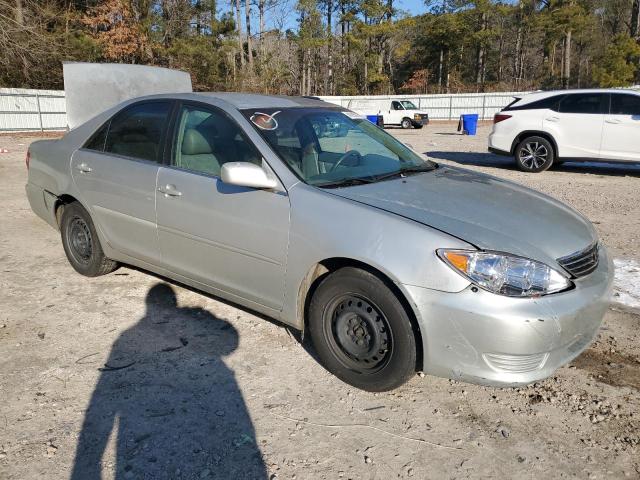 Photo 4 from auction – 2005 TOYOTA CAMRY LE with VIN 4T1BE32K85U507721