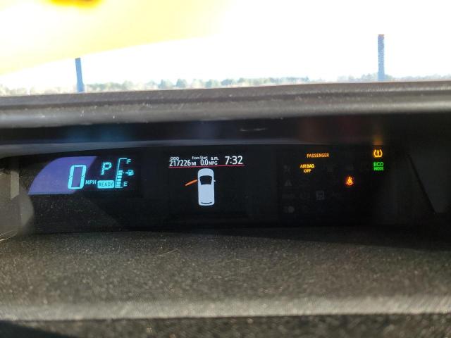 Photo 9 from auction – 2014 TOYOTA PRIUS C with VIN JTDKDTB34E1067028