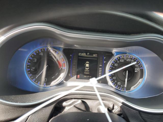 Photo 9 from auction – 2016 CHRYSLER 200 LX with VIN 1C3CCCFB5GN197926