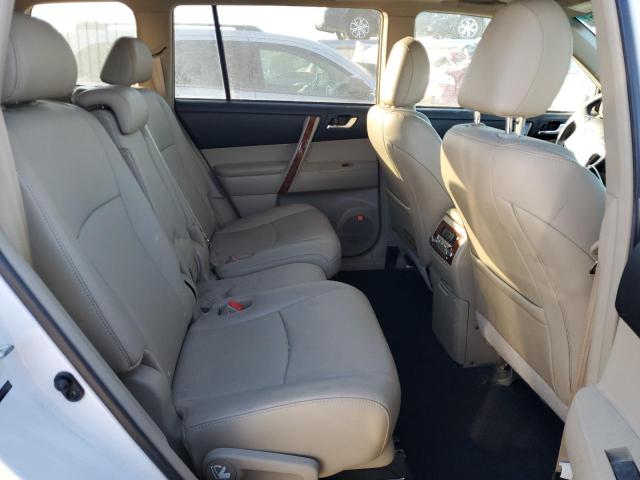 Photo 11 from auction – 2012 TOYOTA HIGHLANDER with VIN 5TDDK3EHXCS156608