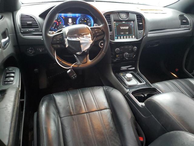 Фото 8 с аукциона – 2017 CHRYSLER 300 S с VIN 2C3CCABG6HH531090