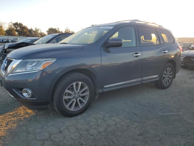 NISSAN PATHFINDER 2014 with VIN 5N1AR2MMXEC614865 - Photo from auction