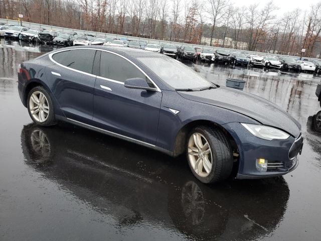 Photo 4 from auction – 2015 TESLA MODEL S 70 with VIN 5YJSA1S2XFF088821