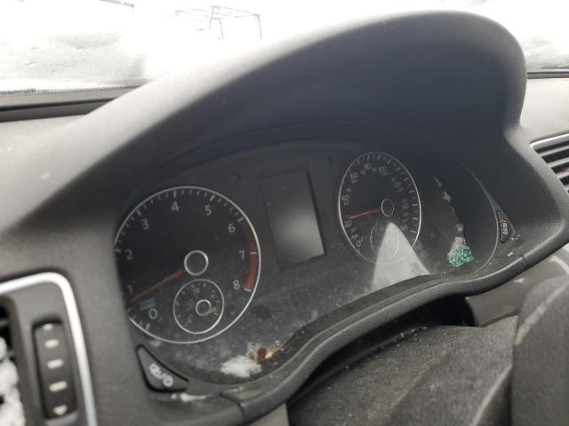 Photo 9 from auction – 2013 VOLKSWAGEN PASSAT S with VIN 1VWAP7A39DC005037