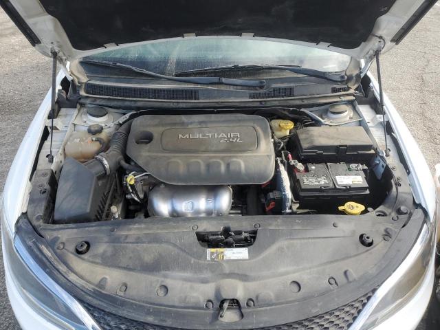 Photo 11 from auction – 2016 CHRYSLER 200 LIMITE with VIN 1C3CCCAB6GN113927