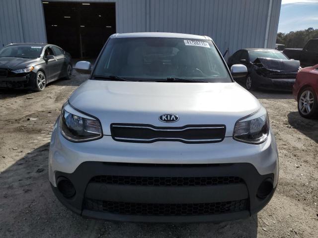 Photo 5 from auction – 2019 KIA SOUL with VIN KNDJN2A28K7697400