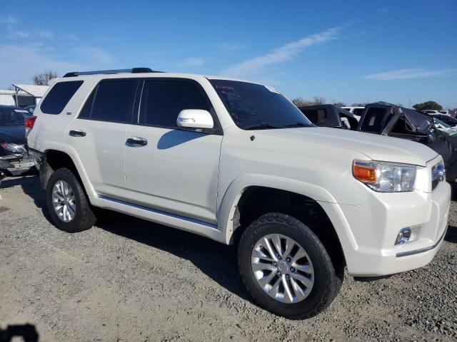 Photo 4 from auction – 2011 TOYOTA 4RUNNER SR with VIN JTEBU5JR2B5058412