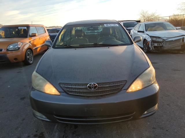 Photo 5 from auction – 2004 TOYOTA CAMRY LE with VIN 4T1BF30K94U585228