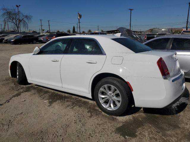Photo 2 from auction – 2018 CHRYSLER 300 TOURIN with VIN 2C3CCAAG3JH330982