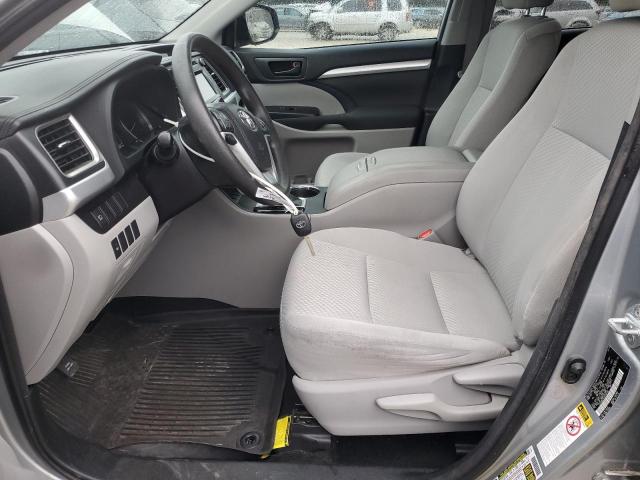 Photo 7 from auction – 2018 TOYOTA HIGHLANDER with VIN 5TDZARFH3JS038150