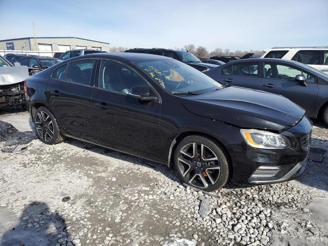 Photo 4 from auction – 2017 VOLVO S60 with VIN YV126MFL9H2437845