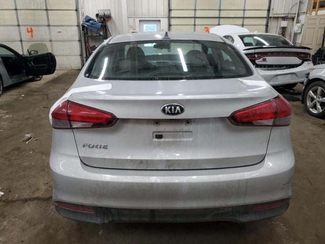 Photo 6 from auction – 2017 KIA FORTE LX with VIN 3KPFL4A77HE132356
