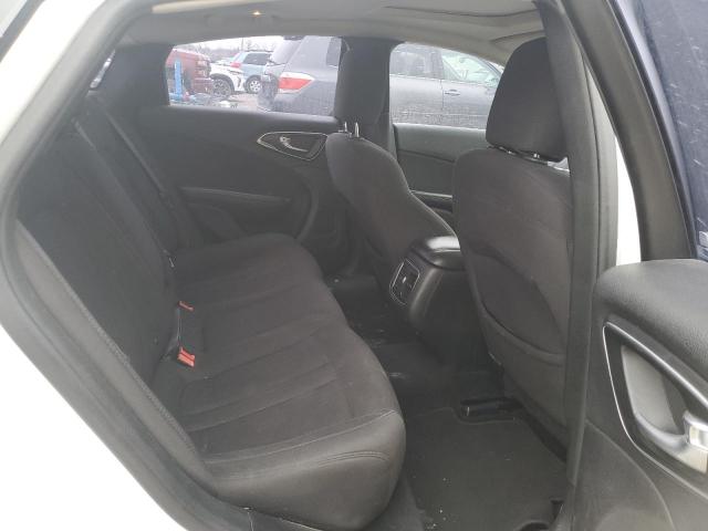Photo 10 from auction – 2015 CHRYSLER 200 LIMITE with VIN 1C3CCCABXFN592500