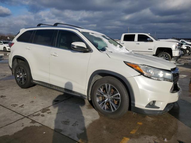 Photo 4 from auction – 2016 TOYOTA HIGHLANDER with VIN 5TDKKRFH7GS505688