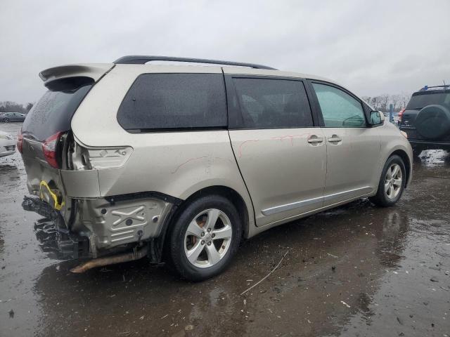 Photo 3 from auction – 2015 TOYOTA SIENNA LE with VIN 5TDKK3DC4FS659861