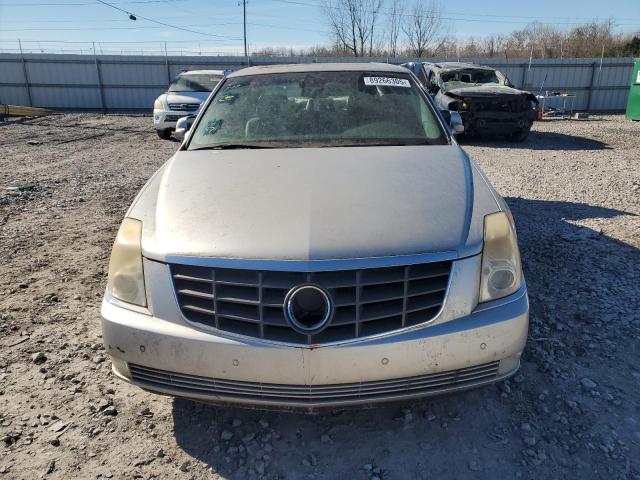 Photo 5 from auction – 2006 CADILLAC DTS with VIN 1G6KD57956U189859