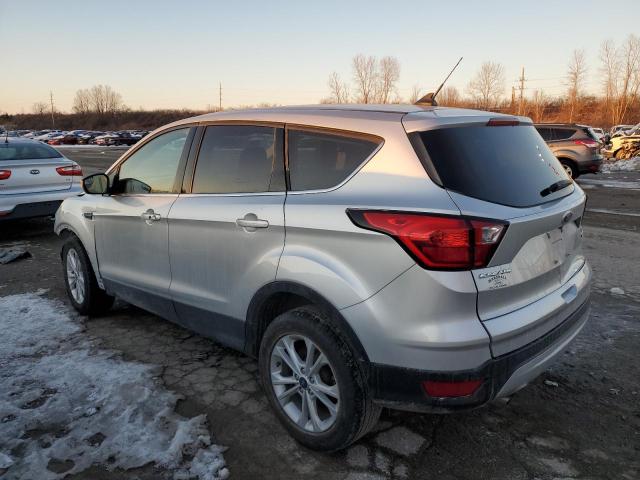 Photo 2 from auction – 2019 FORD ESCAPE SE with VIN 1FMCU0GD0KUB59277