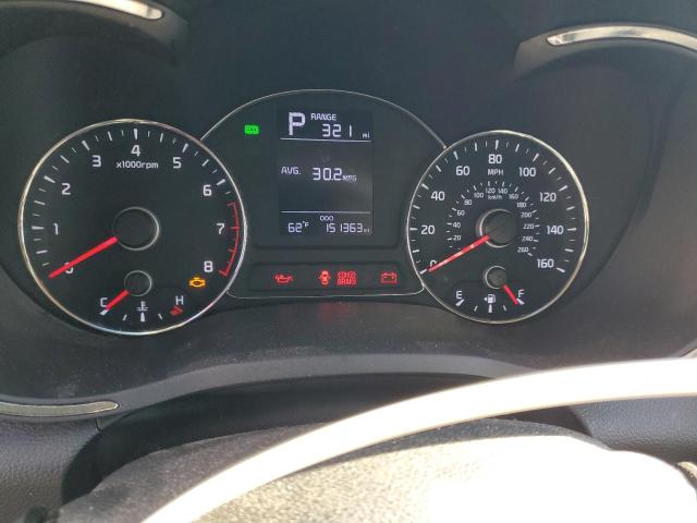 Photo 9 from auction – 2018 KIA FORTE LX with VIN 3KPFK4A72JE241901