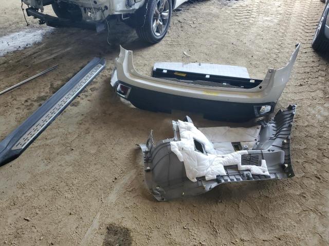 Photo 13 from auction – 2018 TOYOTA HIGHLANDER with VIN 5TDDGRFH7JS041481