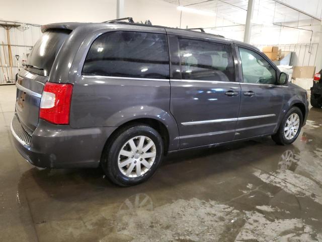 Photo 3 from auction – 2015 CHRYSLER TOWN & COU with VIN 2C4RC1BG1FR751475