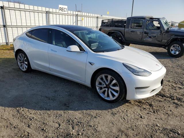 Photo 4 from auction – 2019 TESLA MODEL 3 with VIN 5YJ3E1EA7KF311855