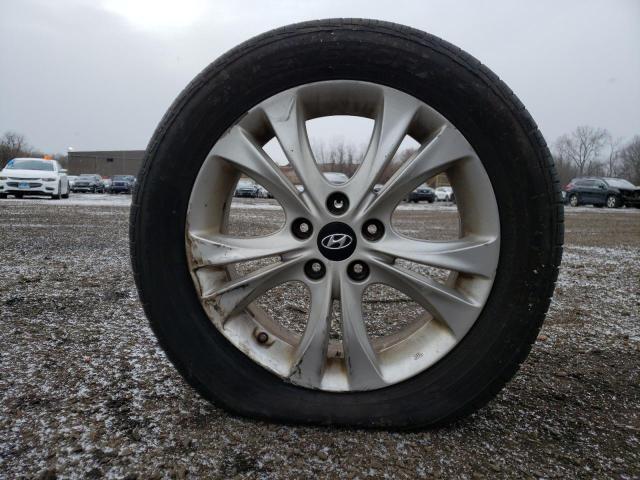 Photo 12 from auction – 2012 HYUNDAI SONATA SE with VIN 5NPEC4AC7CH423355