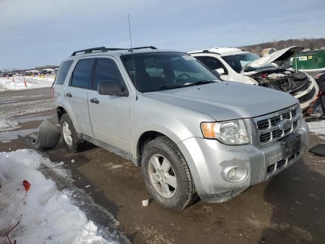 Photo 4 from auction – 2009 FORD ESCAPE XLT with VIN 1FMCU93G89KC98504