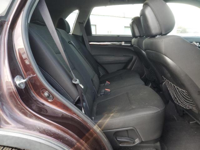 Photo 11 from auction – 2015 KIA SORENTO LX with VIN 5XYKT4A78FG615370