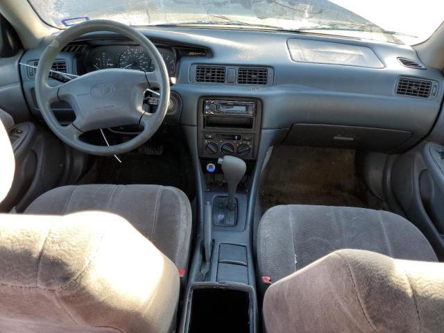 Photo 8 from auction – 1997 TOYOTA CAMRY with VIN 4T1BG22K2VU033768