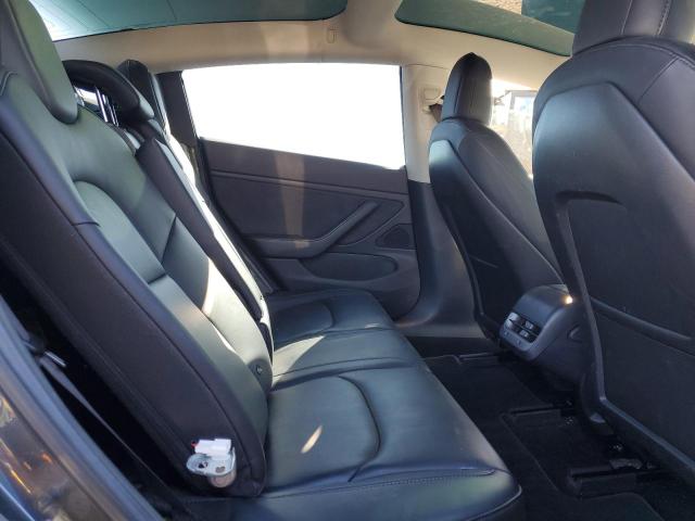 Photo 10 from auction – 2018 TESLA MODEL 3 with VIN 5YJ3E1EA4JF008577
