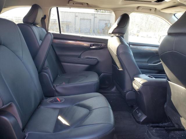 Photo 11 from auction – 2020 TOYOTA HIGHLANDER with VIN 5TDXBRCHXLS008980