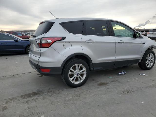 Photo 3 from auction – 2017 FORD ESCAPE SE with VIN 1FMCU9GD2HUE39344