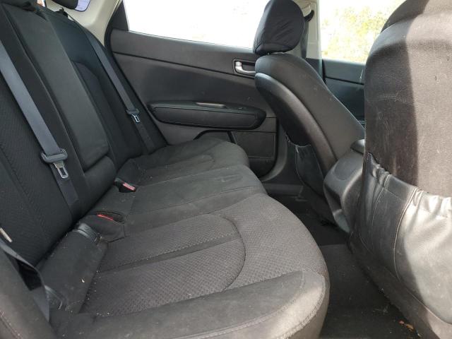Photo 10 from auction – 2016 KIA OPTIMA LX with VIN 5XXGT4L35GG015492