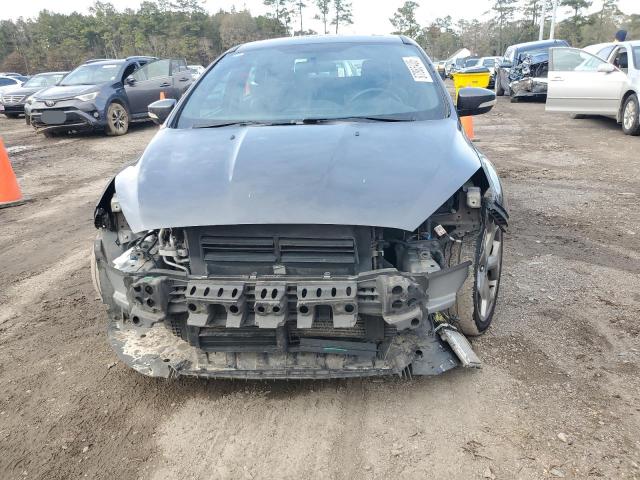 Photo 5 from auction – 2017 FORD FOCUS ST with VIN 1FADP3L96HL320450