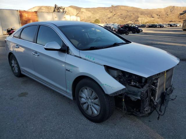 Photo 4 from auction – 2016 HYUNDAI SONATA HYB with VIN KMHE24L15GA014472