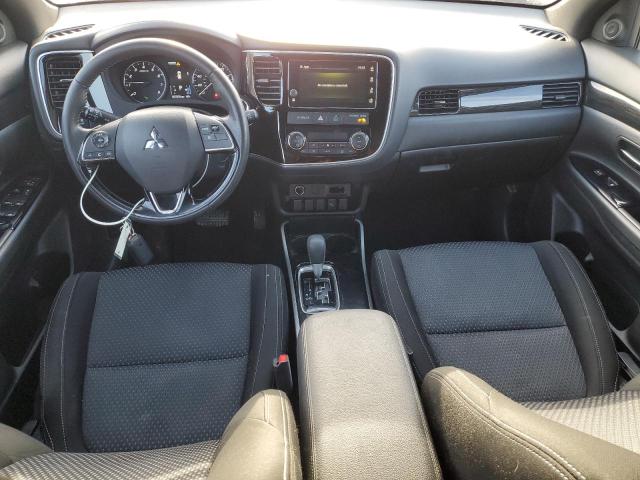 Photo 8 from auction – 2018 MITSUBISHI OUTLANDER with VIN JA4AZ3A36JZ065169