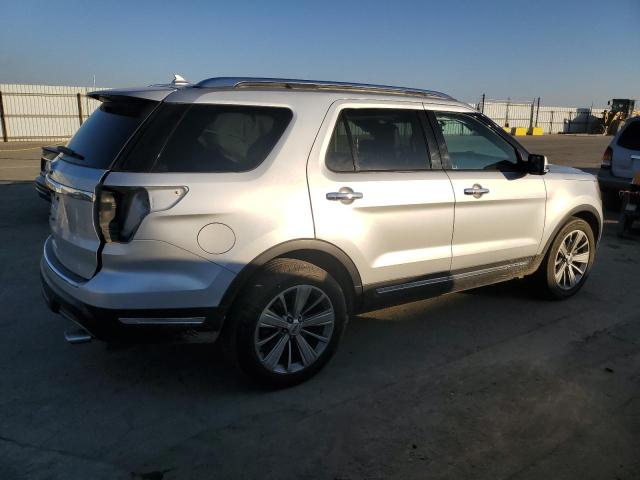 Photo 3 from auction – 2018 FORD EXPLORER L with VIN 1FM5K7F89JGA99136