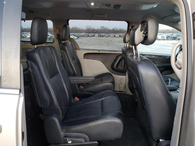 Photo 11 from auction – 2013 CHRYSLER TOWN & COU with VIN 2C4RC1CG8DR511478