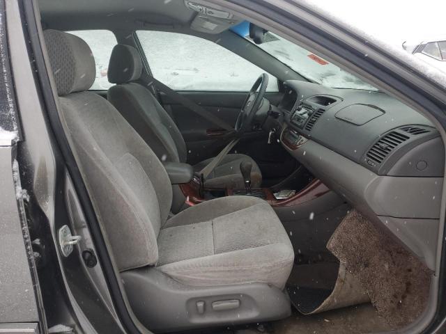 Photo 7 from auction – 2002 TOYOTA CAMRY LE with VIN 4T1BE32K22U618986