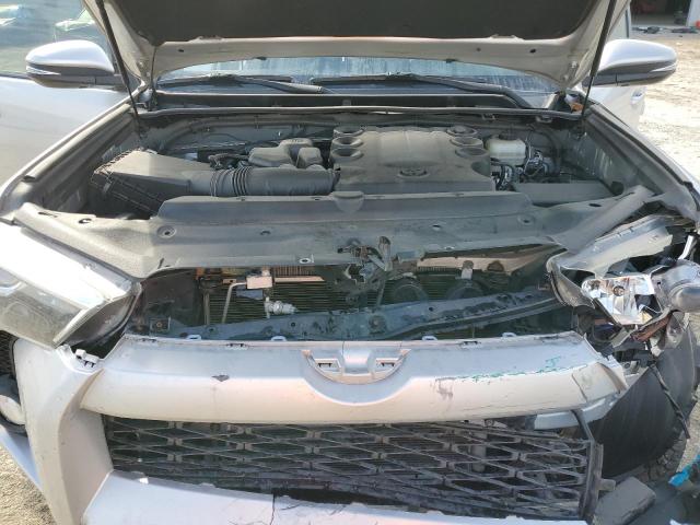 Photo 12 from auction – 2016 TOYOTA 4RUNNER SR with VIN JTEBU5JR6G5376685