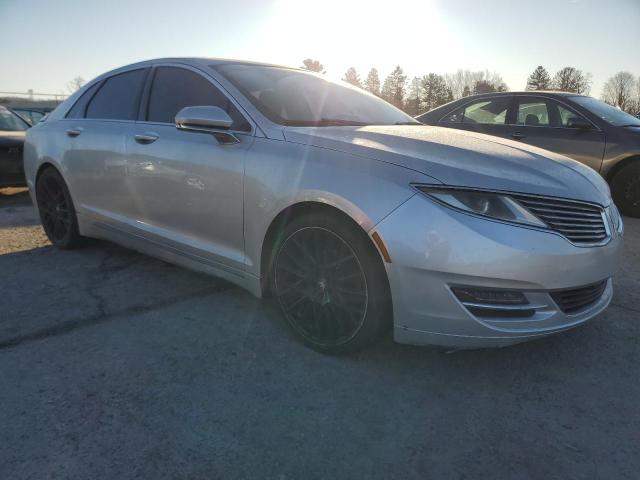 Photo 4 from auction – 2014 LINCOLN MKZ with VIN 3LN6L2G90ER828392