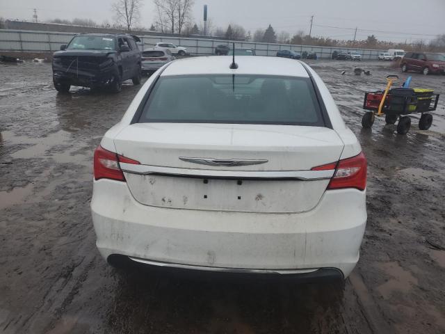 Photo 6 from auction – 2014 CHRYSLER 200 TOURIN with VIN 1C3CCBBB5EN185692
