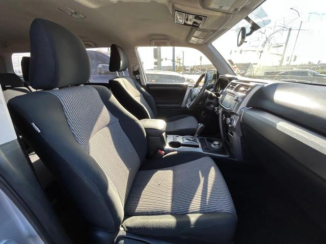 Photo 5 from auction – 2017 TOYOTA 4RUNNER SR with VIN JTEBU5JR5H5455461