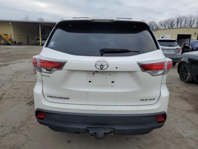 Photo 6 from auction – 2015 TOYOTA HIGHLANDER with VIN 5TDJKRFH1FS110528