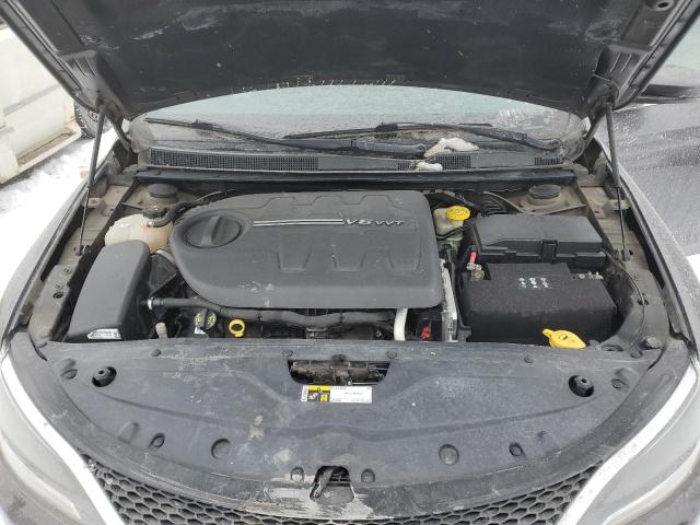 Photo 11 from auction – 2015 CHRYSLER 200 LIMITE with VIN 1C3CCCAG0FN740388
